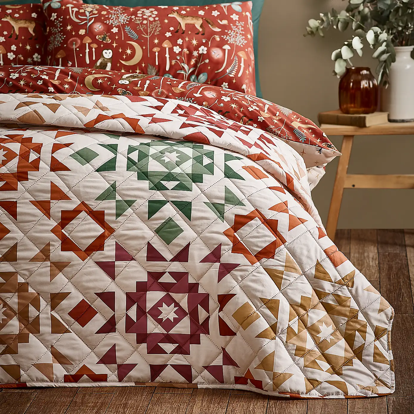 Podzimní prošívaný přehoz Patchwork Geo
